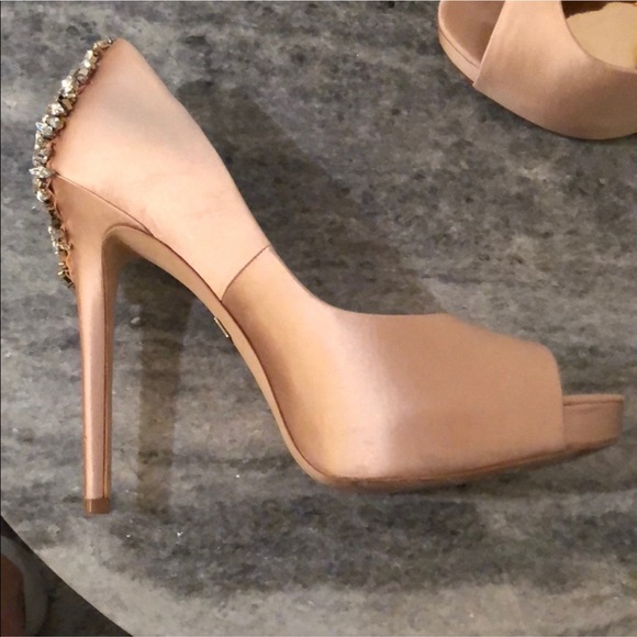 Badgley Mischka Studded Heels - Picture 4 of 8